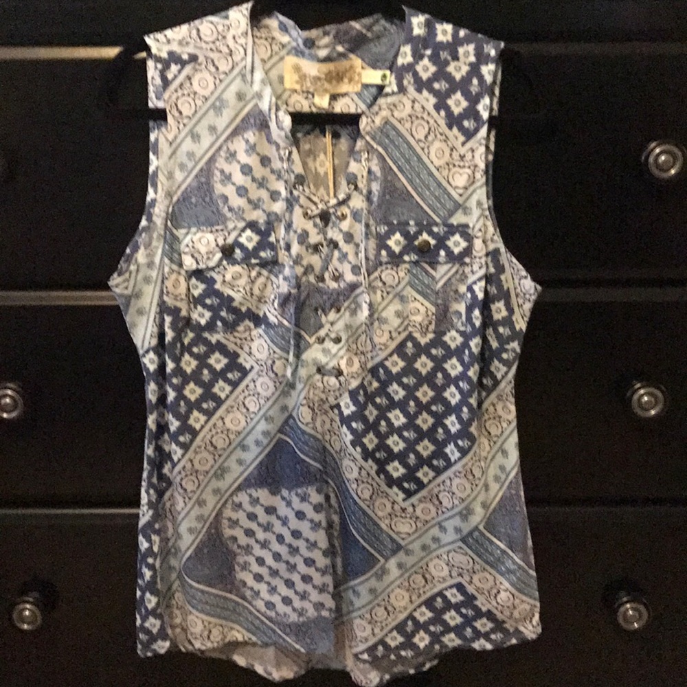 NEW Woman's tank top